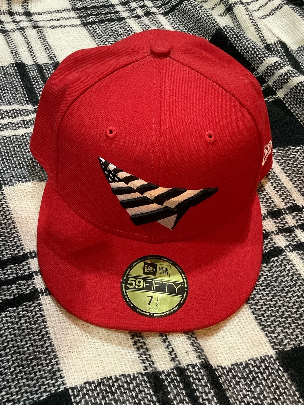 New era x Paper Planes roc nation crimson crown hat